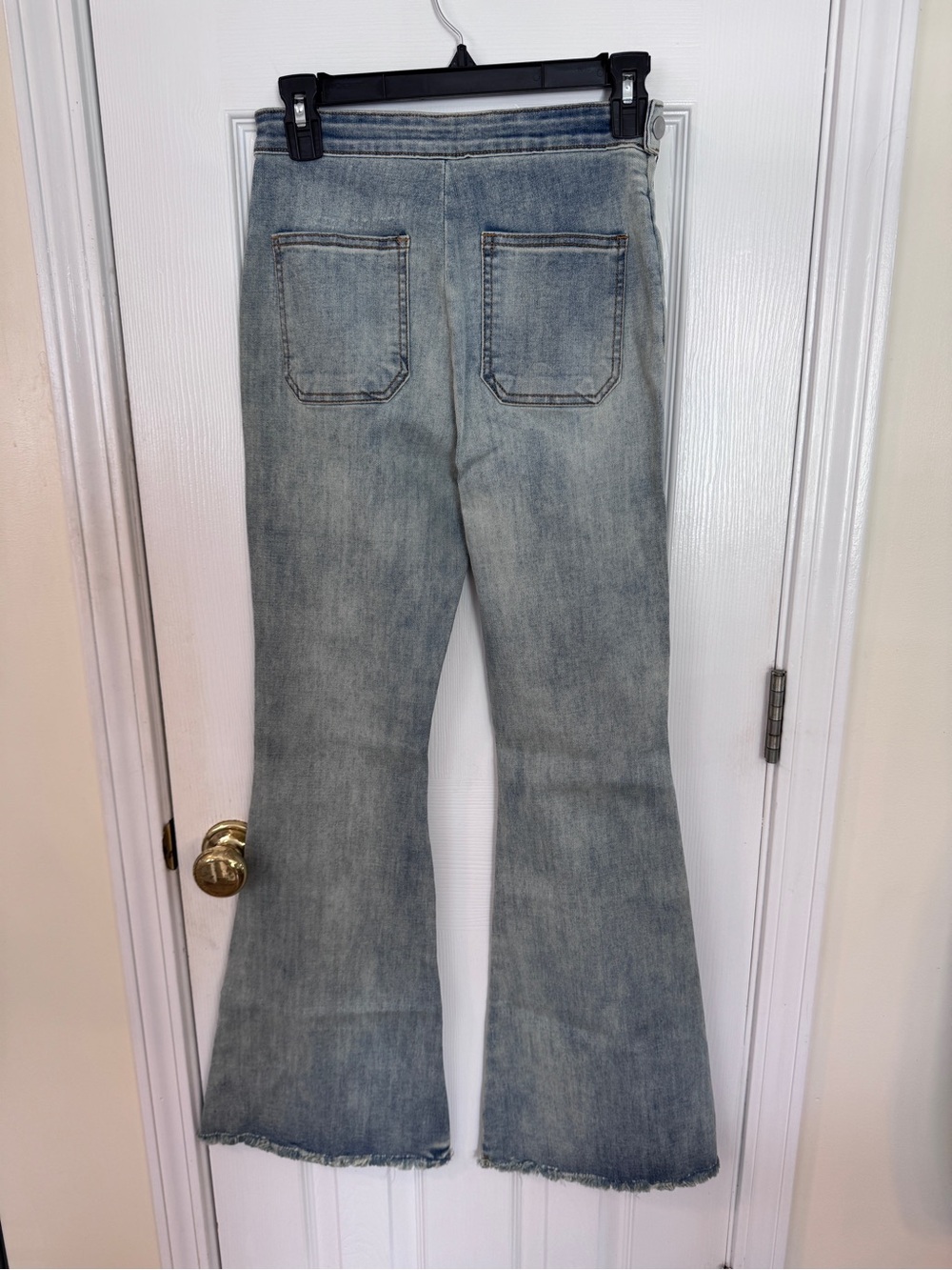 POL Embroidered Sequin Stretch Denim Flare Jeans Boho Western Small NWOT - Picture 4 of 12